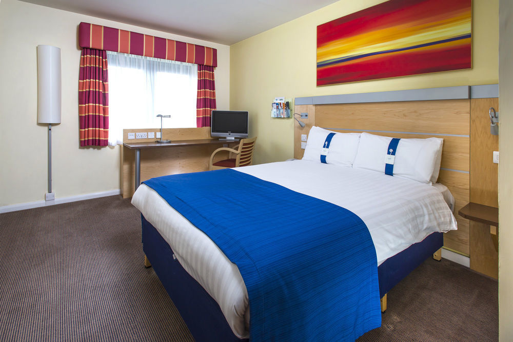 Holiday Inn Express Edinburgh - Royal Mile, An Ihg Hotel Exterior photo
